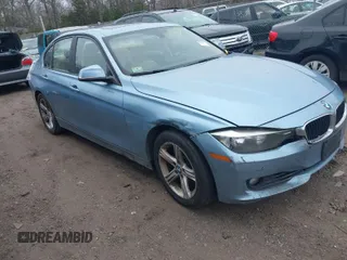2013 BMW 3 Series 328i xDrive with VIN WBA3B3C53DF531564, listed as a IAAI auction lot 41927678 with Not Provided miles and . Bid and sale history available at carsss.com. Image 1.
