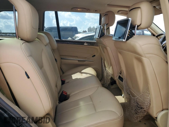 2012 Mercedes-Benz GL 450 z VIN 4JGBF7BE2CA797693, wystawiony jako Copart lot #57954415 z przebiegiem 138 594 mil mil oraz Szkoda całkowita • Salvage title. Historia ofert i sprzedaży dostępna na DreamBid. Obrazek 11.