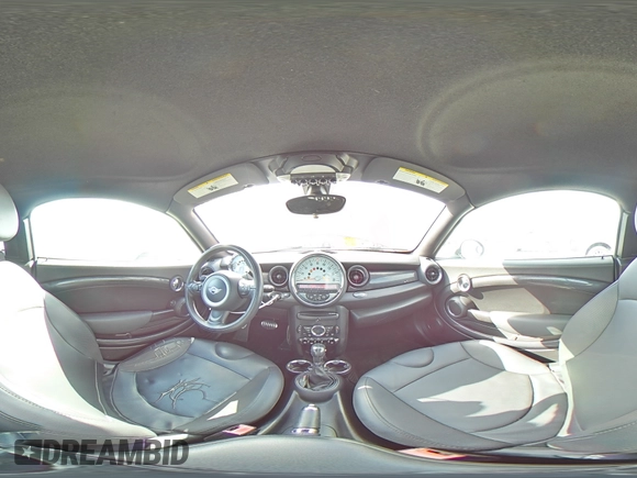 2013 MINI Coupe S z VIN WMWSX3C59DT466802, wystawiony jako Copart lot #56860965 z przebiegiem 88 053 mil mil oraz Szkoda całkowita • Salvage title. Historia ofert i sprzedaży dostępna na DreamBid. Obrazek 14.