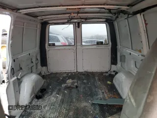 2001 GMC Safari Cargo with VIN 1GTDM19W91B504197, listed as a Copart auction lot 43786285 with 150,593 mi miles and Salvage Title. Bid and sale history available at carsss.com. Image 10.