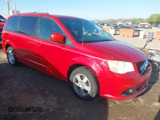 2013 Dodge Grand Caravan SXT z VIN 2C4RDGCG4DR635702, wystawiony jako IAAI lot #42092823 z przebiegiem 234 737 mil mil oraz . Historia ofert i sprzedaży dostępna na DreamBid. Obrazek 1.