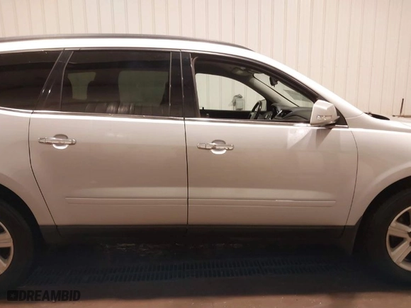 2014 Chevrolet Traverse LT with VIN 1GNKVGKD3EJ363632, listed as a IAAI auction lot 41146876 with 138,210 mi miles. Bid and sale history available at carsss.com. Image 14.