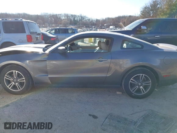 2011 Ford Mustang V6 with VIN 1ZVBP8AMXB5123084, listed as a IAAI auction lot 41359860 with 123,589 mi miles and . Bid and sale history available at carsss.com. Image 15.