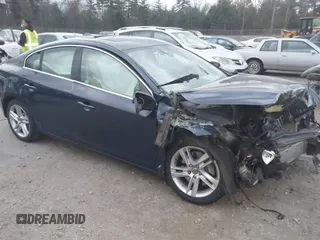 2015 Volvo S60 T5 Premier with VIN YV1612TKXF2339081, listed as a IAAI auction lot 40811317 with 1 mi miles. Bid and sale history available at carsss.com. Image 1.