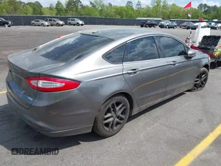2013 Ford Fusion SE with VIN 3FA6P0HR9DR153612, listed as a IAAI auction lot 41949853 with 117,060 mi miles. Bid and sale history available at carsss.com. Image 4.