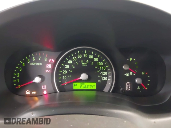 2008 Kia Sedona LX with VIN KNDMB233186199386, listed as a IAAI auction lot 42034648 with 216,874 mi miles and . Bid and sale history available at carsss.com. Image 7.