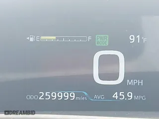 2017 Toyota Prius Two with VIN JTDKBRFU0H3577333, listed as a IAAI auction lot 41729955 with 259,999 mi miles. Bid and sale history available at carsss.com. Image 7.