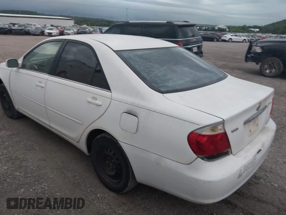 2006 Toyota Camry STD with VIN 4T1BE32K96U650596, listed as a IAAI auction lot 42501854 with Not provided miles and . Bid and sale history available at DreamBid. Image 3.
