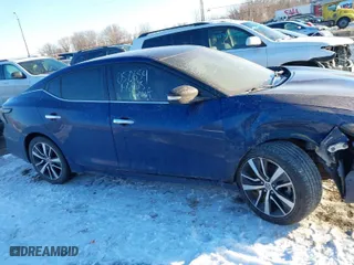 2021 Nissan Maxima SV with VIN 1N4AA6CV1MC504613, listed as a IAAI auction lot 41350744 with 73,012 mi miles. Bid and sale history available at carsss.com. Image 12.