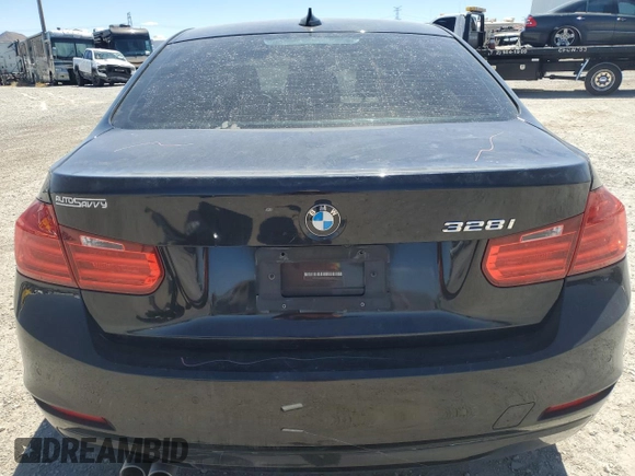 2015 BMW 3 Series 328i с VIN WBA3A5G52FNS91442, выставлен на аукционе Copart как лот 67319644 с пробегом 94 450 миль миль и Списание • Salvage title. История ставок и продаж доступна на DreamBid. Изображение 6.