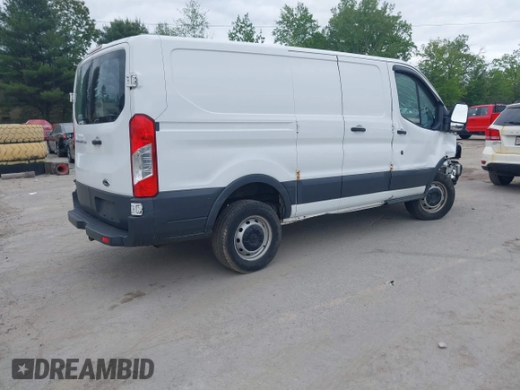 2015 Ford Transit Cargo с VIN 1FTNR1ZM4FKA85817, выставлен на аукционе IAAI как лот 42296872 с пробегом 147 337 миль миль и . История ставок и продаж доступна на DreamBid. Изображение 4.