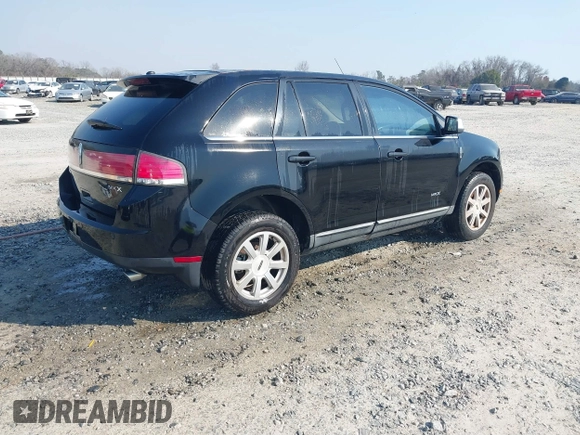 2008 Lincoln MKX with VIN 2LMDU68C48BJ23205, listed as a IAAI auction lot 41684344 with 195,239 mi miles. Bid and sale history available at carsss.com. Image 4.