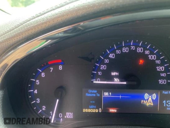 2013 Cadillac XTS Luxury z VIN 2G61P5S33D9171411, wystawiony jako Copart lot #59880945 z przebiegiem 268 029 mil mil oraz Czysty tytuł • Clean title. Historia ofert i sprzedaży dostępna na DreamBid. Obrazek 8.
