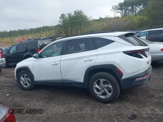 2022 Hyundai Tucson SEL z VIN 5NMJB3AE2NH141296, wystawiony jako IAAI lot #41534492 z przebiegiem 76 383 mil mil oraz . Historia ofert i sprzedaży dostępna na DreamBid. Obrazek 13.