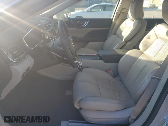 2020 Lincoln Continental Standard with VIN 1LN6L9PK0L5600419, listed as a Copart auction lot 42536435 with 29,106 mi miles and Salvage Title. Bid and sale history available at carsss.com. Image 7.
