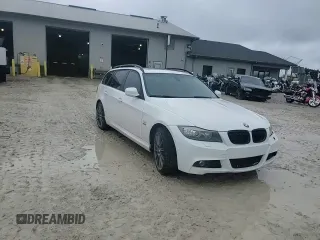 2011 BMW 3 Series 328i xDrive with VIN WBAUU3C52BA542628, listed as a Copart auction lot 71337384 with Not Provided miles and Salvage Title. Bid and sale history available at DreamBid. Image 11.