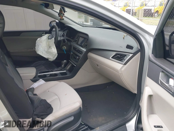 2017 Hyundai Sonata SE with VIN 5NPE24AF5HH531798, listed as a IAAI auction lot 41955060 with 142,985 mi miles and . Bid and sale history available at DreamBid. Image 5.