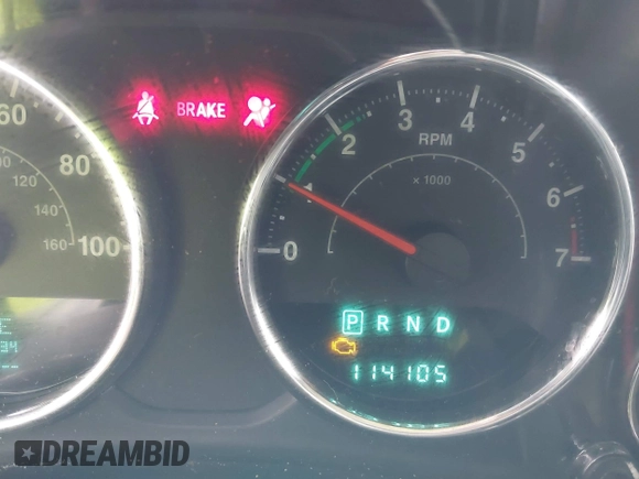 2013 Jeep Wrangler Unlimited Sport z VIN 1C4BJWDGXDL596450, wystawiony jako IAAI lot #42323862 z przebiegiem 114 105 mil mil oraz . Historia ofert i sprzedaży dostępna na DreamBid. Obrazek 16.