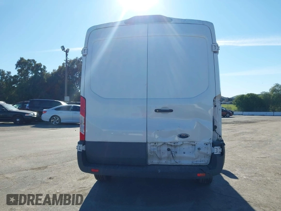 2018 Ford Transit with VIN 1FTYR1CM3JKA35165, listed as a IAAI auction lot 41481414 with 90,570 mi miles and . Bid and sale history available at DreamBid. Image 16.