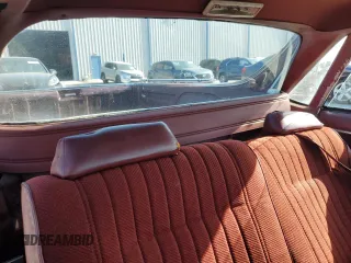 1981 Chevrolet El Camino z VIN CCW80HXBD435572, wystawiony jako Copart lot #47500975 z przebiegiem 91 861 mil mil oraz Szkoda całkowita • Salvage title. Historia ofert i sprzedaży dostępna na DreamBid. Obrazek 10.