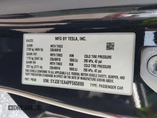 2023 Tesla Model 3 z VIN 5YJ3E1EA4PF565899, wystawiony jako IAAI lot #42436473 z przebiegiem 30 141 mil mil oraz . Historia ofert i sprzedaży dostępna na DreamBid. Obrazek 9.
