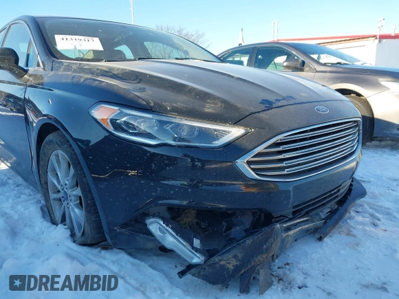 2017 Ford Fusion SE с VIN 3FA6P0HD7HR365399, выставлен на аукционе IAAI как лот 41319317 с пробегом Не указан миль и . История ставок и продаж доступна на DreamBid. Изображение 16.