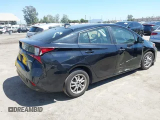 2020 Toyota Prius L Eco z VIN JTDKARFU1L3117772, wystawiony jako IAAI lot #40077005 z przebiegiem 71 892 mil mil oraz . Historia ofert i sprzedaży dostępna na DreamBid. Obrazek 4.