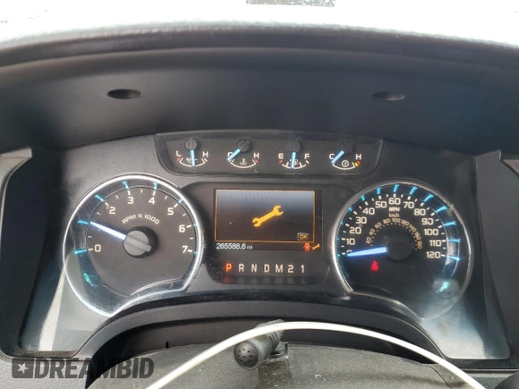 2011 Ford F-150 XL z VIN 1FTFW1EF2BFC07887, wystawiony jako Copart lot #60745425 z przebiegiem 265 588 mil mil oraz Szkoda całkowita • Salvage title. Historia ofert i sprzedaży dostępna na DreamBid. Obrazek 9.