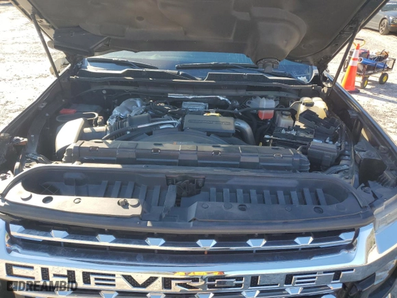 2022 Chevrolet Silverado 2500HD LTZ with VIN 1GC4YPEY6NF279573, listed as a Copart auction lot 46488695 with 52,684 mi miles and Salvage Title. Bid and sale history available at carsss.com. Image 11.