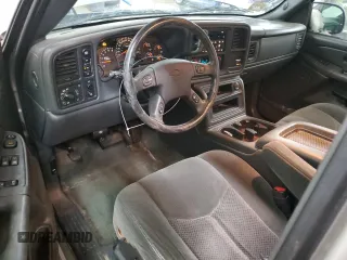 2004 Chevrolet Silverado 1500 with VIN 1GCEK19T14Z145388, listed as a Copart auction lot 44710815 with 204,466 mi miles and Clean Title. Bid and sale history available at DreamBid. Image 8.