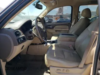 2011 GMC Yukon XL SLT with VIN 1GKS1KE06BR130717, listed as a Copart auction lot 54953325 with 226,053 mi miles and Clean Title. Bid and sale history available at carsss.com. Image 7.