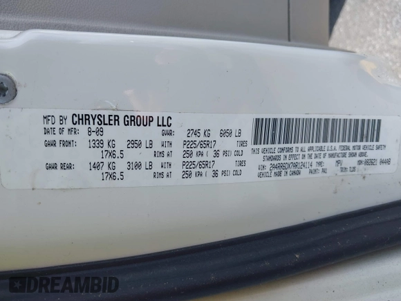 2010 Chrysler Town & Country Limited with VIN 2A4RR6DX7AR124114, listed as a IAAI auction lot 41595803 with 183,684 mi miles. Bid and sale history available at carsss.com. Image 9.