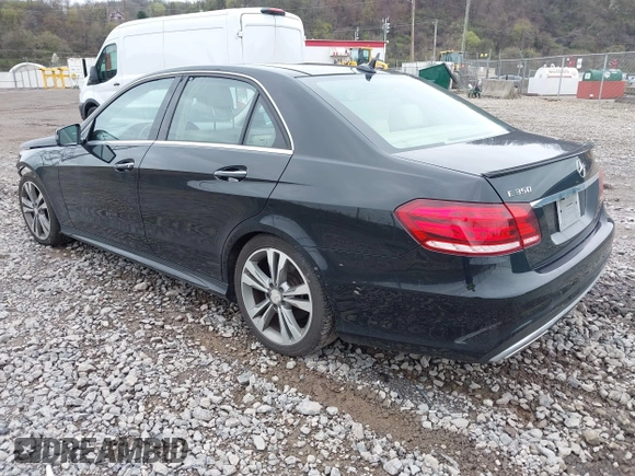 2016 Mercedes-Benz E-Class E 350 Luxury with VIN WDDHF8JB6GB186535, listed as a IAAI auction lot 41883817 with 116,342 mi miles. Bid and sale history available at carsss.com. Image 3.