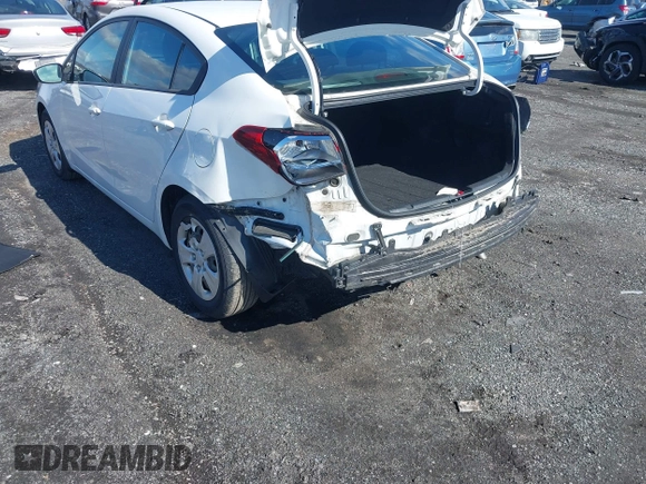2017 Kia Forte LX with VIN 3KPFK4A7XHE062659, listed as a IAAI auction lot 41595629 with 38,102 mi miles. Bid and sale history available at carsss.com. Image 6.
