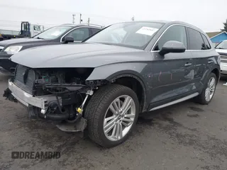 2018 Audi Q5 Premium Plus with VIN WA1BNAFY7J2106037, listed as a IAAI auction lot 41282887 with 81,170 mi miles. Bid and sale history available at carsss.com. Image 2.