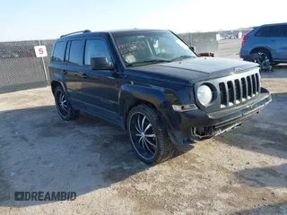 2017 Jeep Patriot Sport with VIN 1C4NJPBAXHD201751, listed as a IAAI auction lot 41572197 with 84,478 mi miles. Bid and sale history available at carsss.com. Image 1.