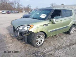 2013 Kia Soul with VIN KNDJT2A59D7571257, listed as a IAAI auction lot 41684100 with 146,320 mi miles. Bid and sale history available at carsss.com. Image 14.