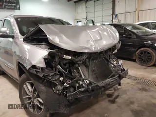 2020 Jeep Grand Cherokee Limited with VIN 1C4RJEBG1LC265430, listed as a IAAI auction lot 41623042 with 82,278 mi miles. Bid and sale history available at carsss.com. Image 6.