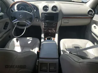 2012 Mercedes-Benz GL 450 z VIN 4JGBF7BE7CA786740, wystawiony jako Copart lot #52651335 z przebiegiem 157 028 mil mil oraz Szkoda całkowita • Salvage title. Historia ofert i sprzedaży dostępna na DreamBid. Obrazek 8.