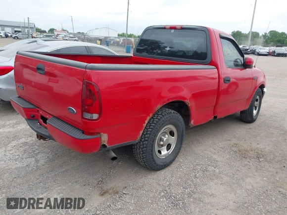 2003 Ford F-150 XL z VIN 1FTRF17203NA83617, wystawiony jako IAAI lot #42360791 z przebiegiem 285 094 mil mil oraz . Historia ofert i sprzedaży dostępna na DreamBid. Obrazek 4.