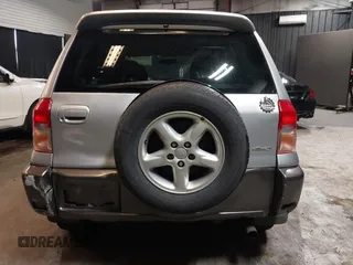 2001 Toyota RAV4 with VIN JTEHH20V410059276, listed as a IAAI auction lot 42473915 with 145,627 mi miles and . Bid and sale history available at DreamBid. Image 17.