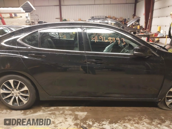 2015 Acura TLX with VIN 19UUB1F35FA023782, listed as a IAAI auction lot 41963193 with 152,651 mi miles. Bid and sale history available at carsss.com. Image 13.