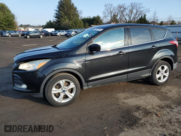 2015 Ford Escape z VIN N0V1N48267514, wystawiony jako Copart lot #48267514 z przebiegiem 245 936 mil mil oraz Nie do naprawy • Non repairable. Historia ofert i sprzedaży dostępna na DreamBid. Obrazek 1.