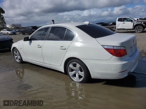 2008 BMW 5 Series 528i with VIN WBANU53538C111924, listed as a Copart auction lot 49463335 with 121,059 mi miles and Salvage Title. Bid and sale history available at carsss.com. Image 2.