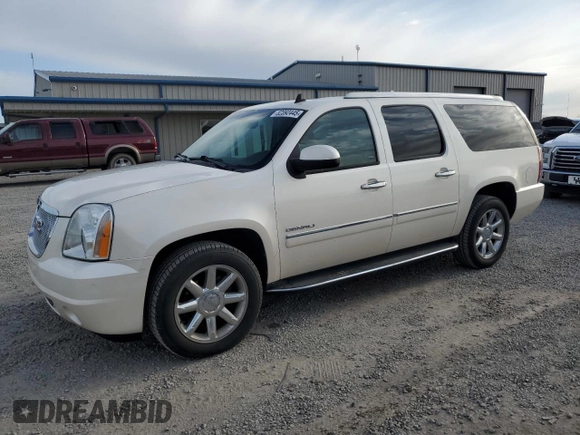 2013 GMC Yukon XL Denali with VIN 1GKS2MEF7DR184916, listed as a Copart auction lot 52392445 with 83,072 mi miles and Salvage Title. Bid and sale history available at DreamBid. Image 1.