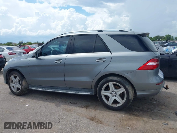 2015 Mercedes-Benz M 400 с VIN 4JGDA5GB1FA509855, выставлен на аукционе IAAI как лот 42518093 с пробегом 100 682 миль миль и . История ставок и продаж доступна на DreamBid. Изображение 13.
