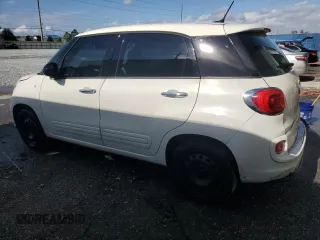 2014 FIAT 500L Pop with VIN ZFBCFAAHXEZ028710, listed as a Copart auction lot 86621594 with 87,761 mi miles and Salvage Title. Bid and sale history available at DreamBid. Image 3.