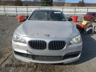 2013 BMW 7 Series 750i xDrive z VIN WBAYB6C53DD223796, wystawiony jako Copart lot #79402144 z przebiegiem 144 125 mil mil oraz Czysty tytuł • Clean title. Historia ofert i sprzedaży dostępna na DreamBid. Obrazek 5.