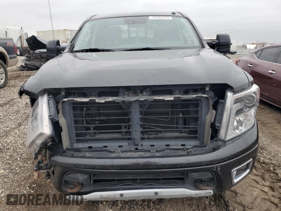 2018 Nissan Titan Pro-4X z VIN 1N6AA1E58JN523036, wystawiony jako Copart lot #45383075 z przebiegiem 153 047 mil mil oraz Czysty tytuł • Clean title. Historia ofert i sprzedaży dostępna na DreamBid. Obrazek 5.