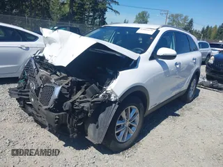 2016 Kia Sorento LX z VIN 5XYPGDA59GG025432, wystawiony jako IAAI lot #42064630 z przebiegiem 170 591 mil mil oraz . Historia ofert i sprzedaży dostępna na DreamBid. Obrazek 2.
